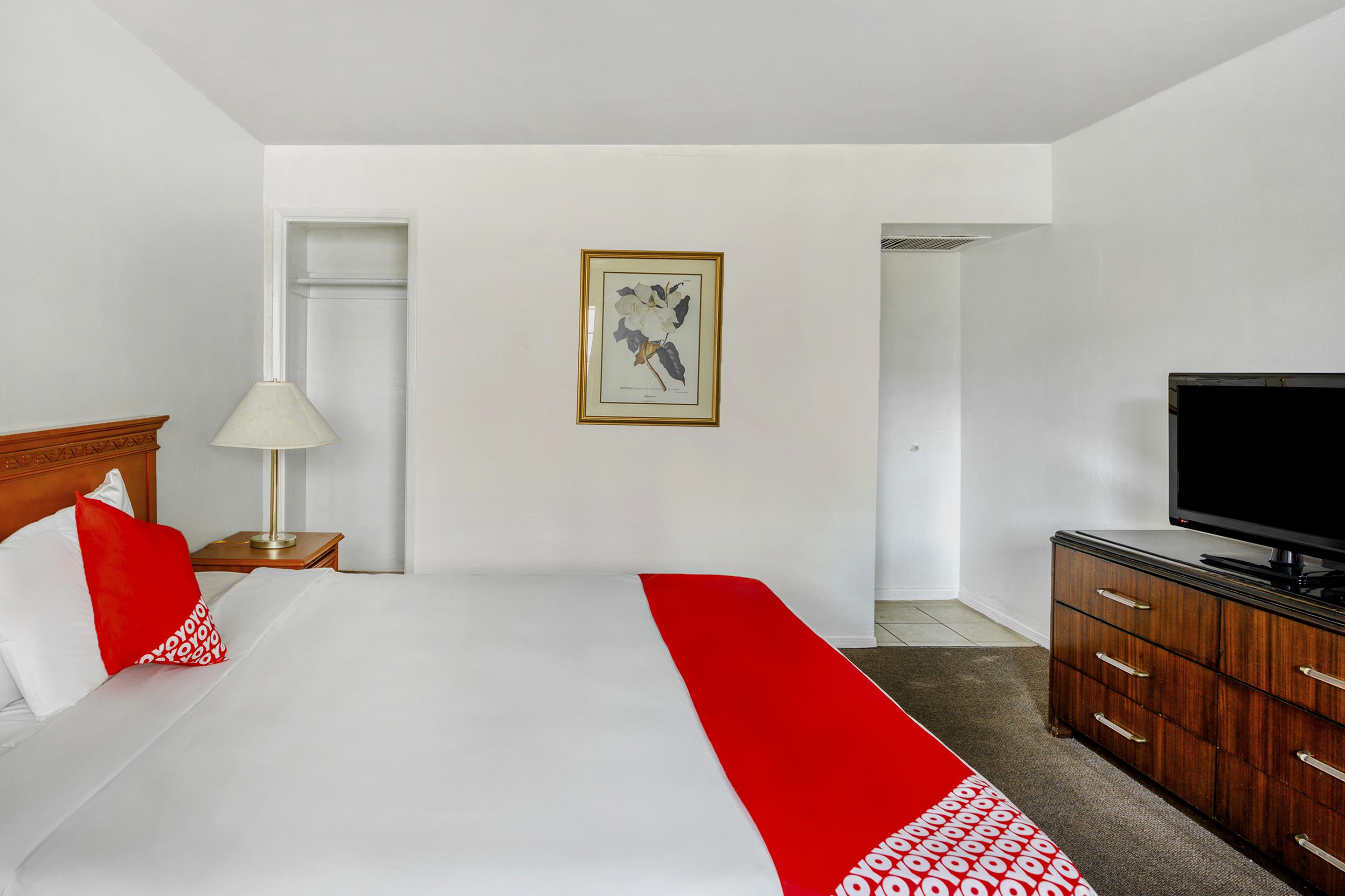 Oyo Gateway Motel Las Vegas North Strip/Fremont St. Area Exteriör bild