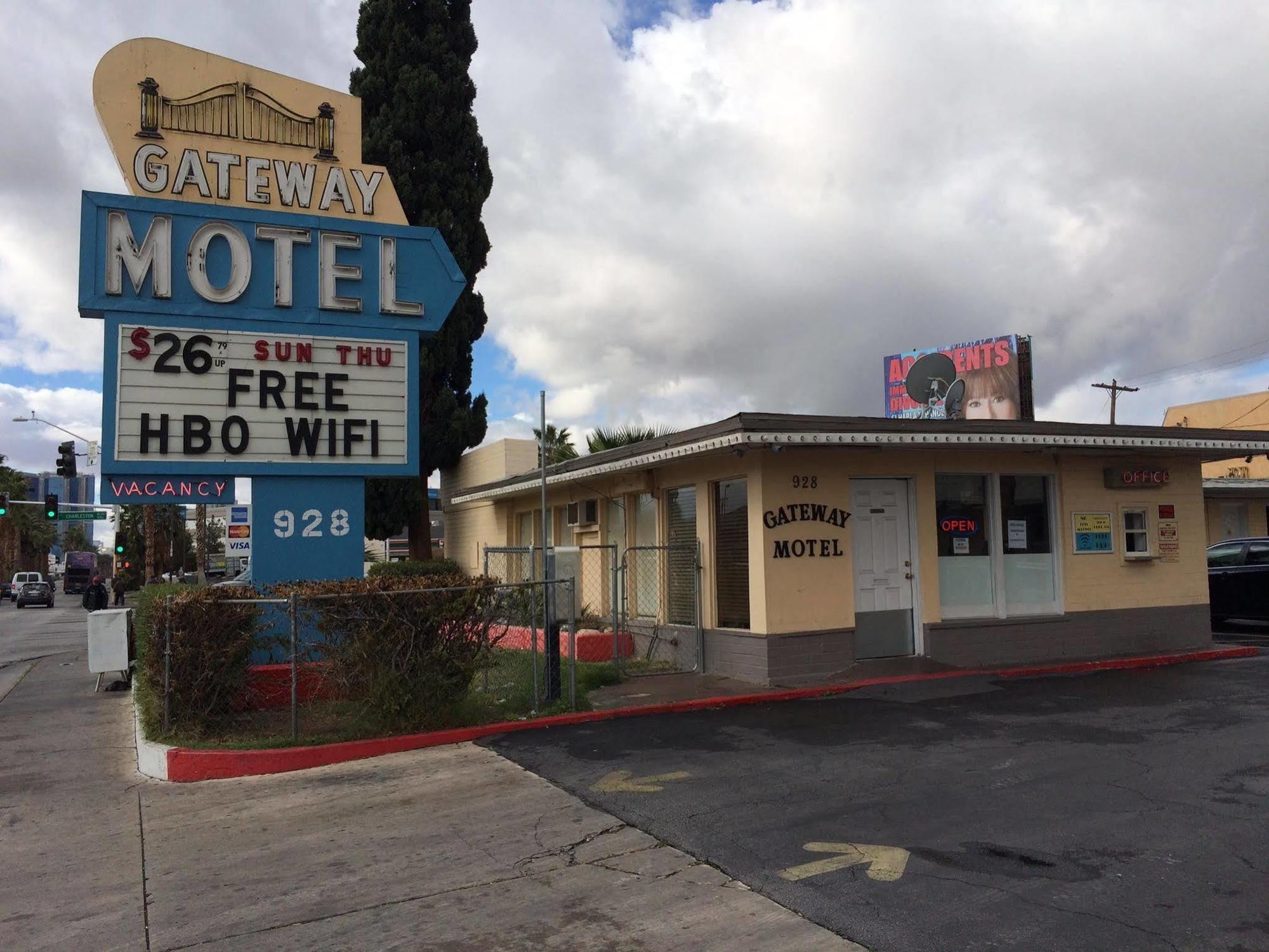 Oyo Gateway Motel Las Vegas North Strip/Fremont St. Area Exteriör bild